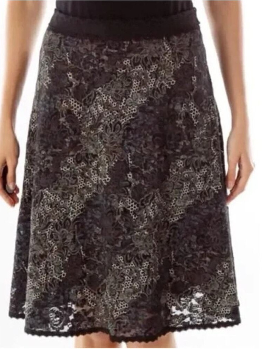 Cabi 539 Women Black Floral Lace A-Line Skirt Wavy Size L